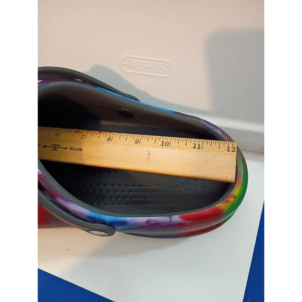 Men's Size 13M Crocs Bistro Graphic Clog Slip Resistant Green Red Blue Purple